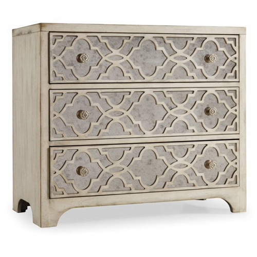 610134 living room chest